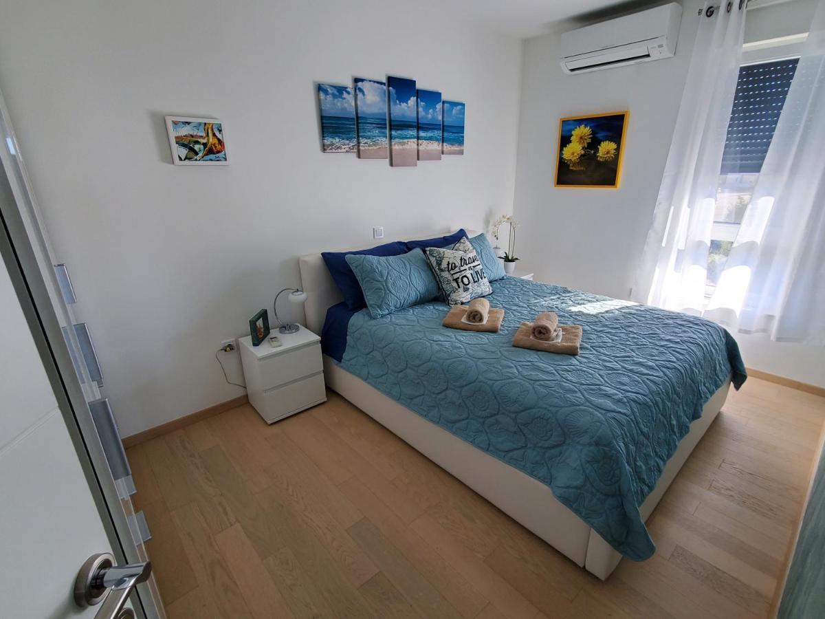 Marinela Apartment